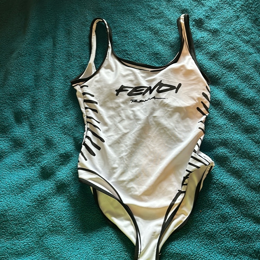 Great condition worn 1x